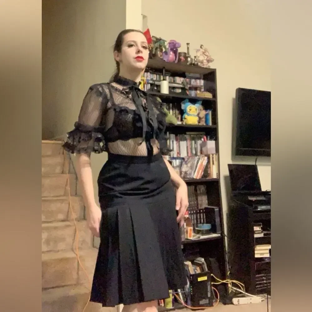 80s Chanel pleated skirt